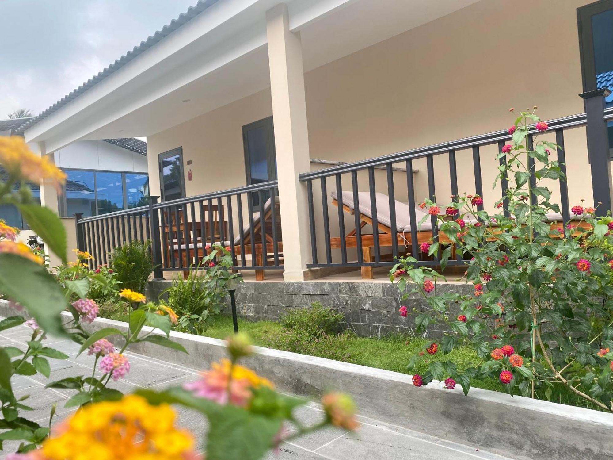 Lam Bungalow Resort & Spa Дуонг-Донг Экстерьер фото