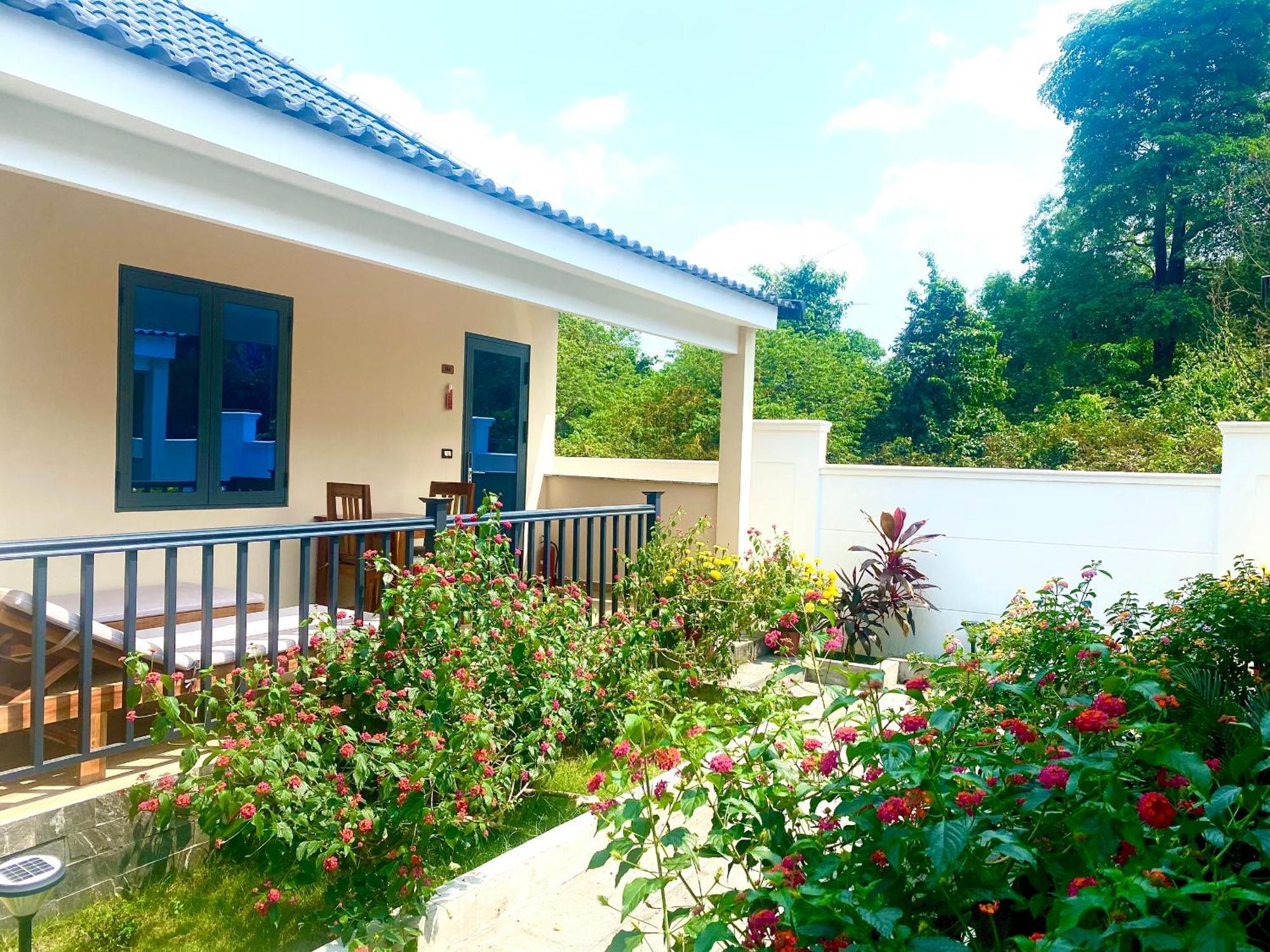 Lam Bungalow Resort & Spa Дуонг-Донг Экстерьер фото