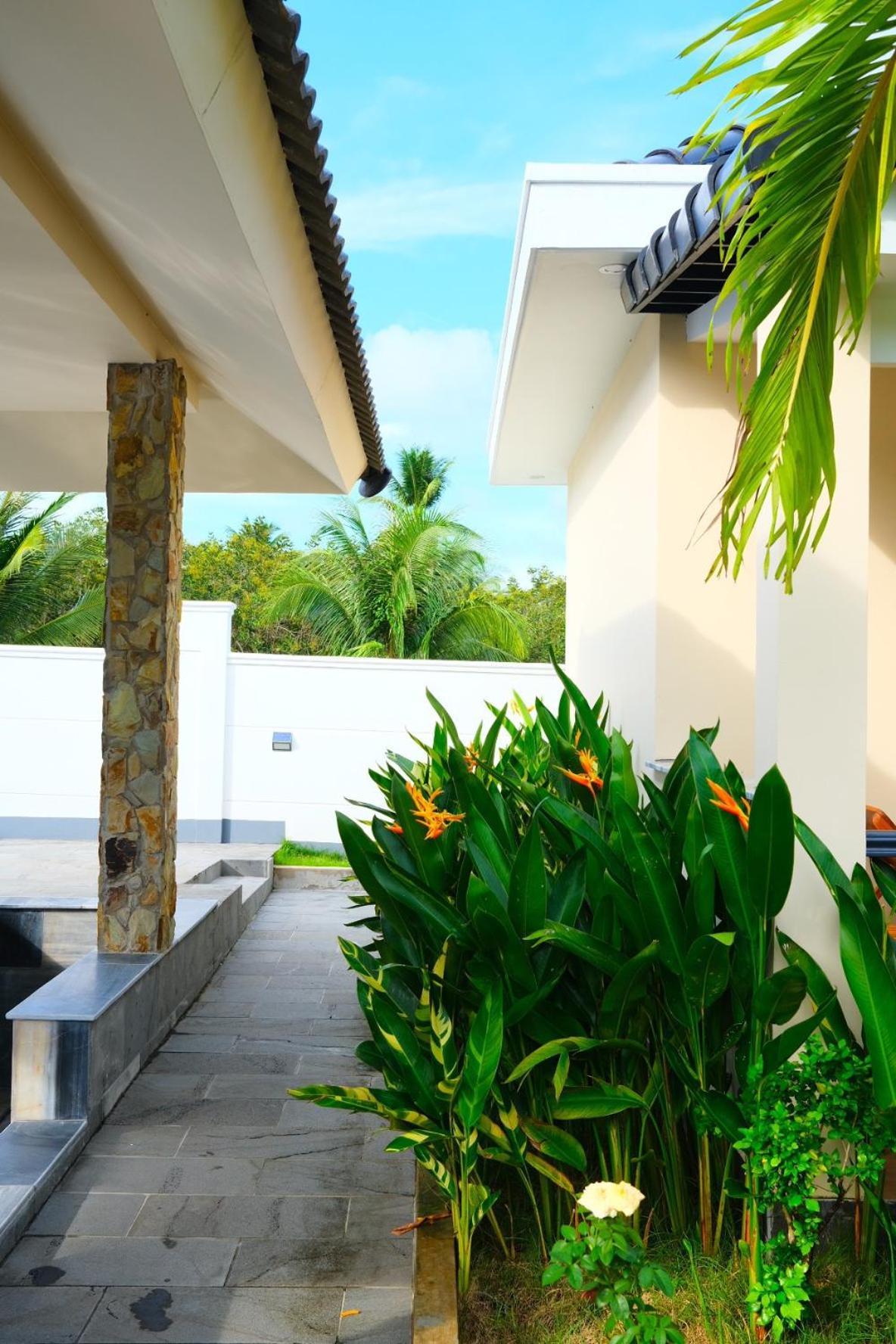 Lam Bungalow Resort & Spa Дуонг-Донг Экстерьер фото